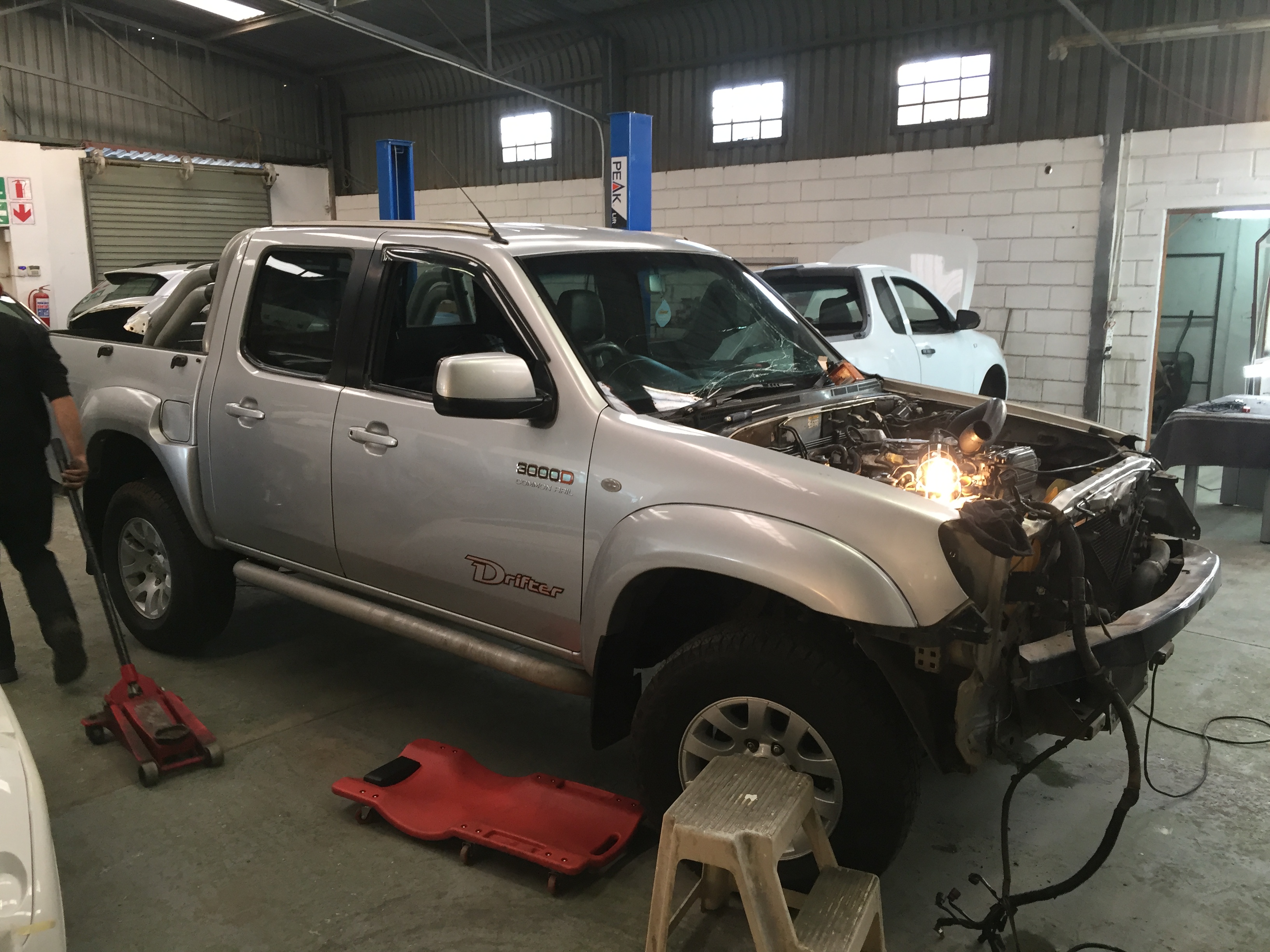 Blue Bay Auto Repairs & Services picture