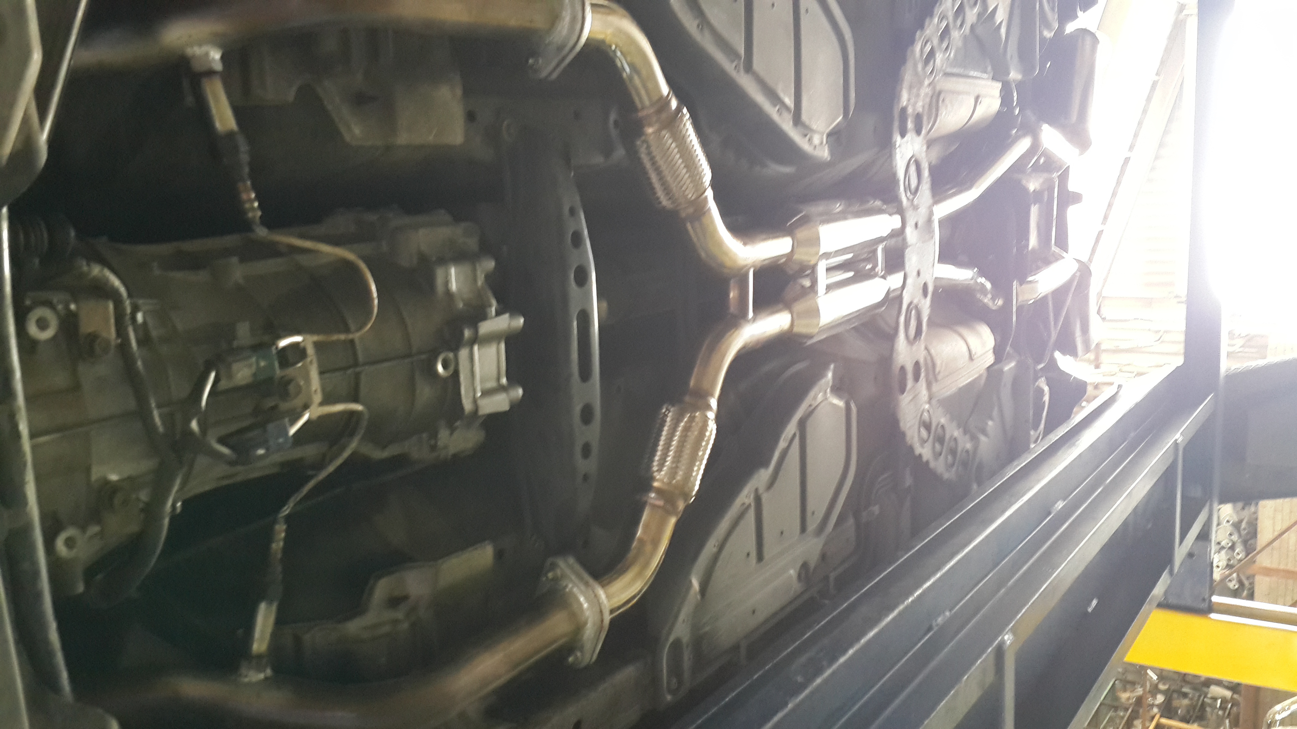 Hyperformance Auto Centre picture