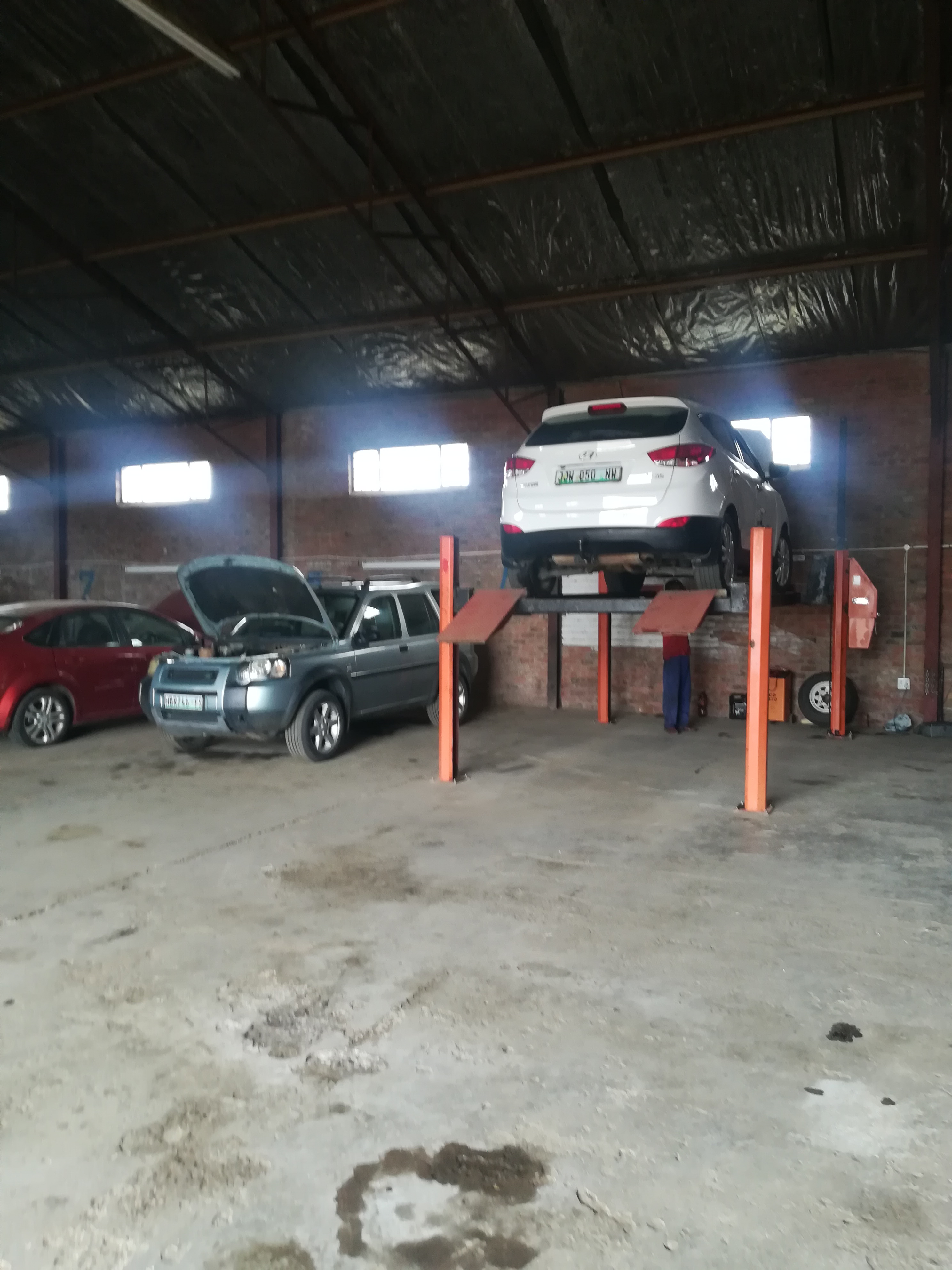 K7T AUTO CLINIC AND SPARES photo 1468