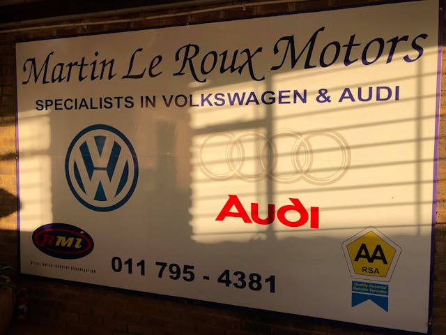 Martin Le Roux Motors photo 1156