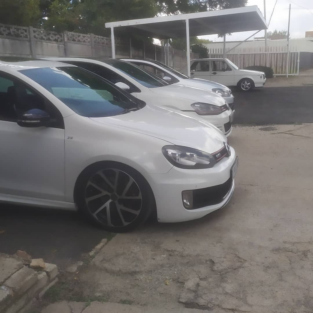 Mr.YDubtech photo 1605