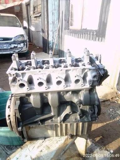 R&A auto spesiallist on all types of trucks and car and sports cars picture