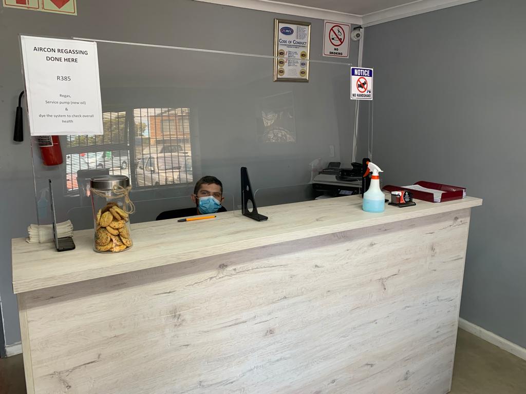 Ren-O-Worx photo 2453