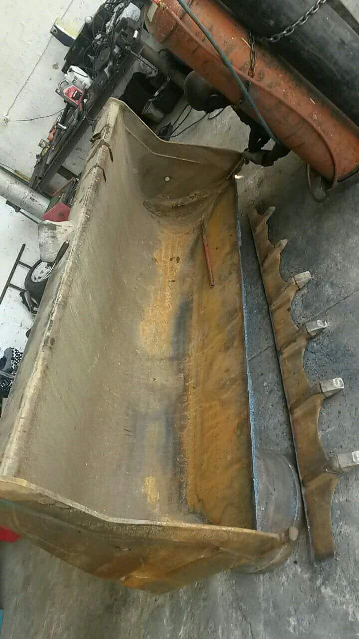 THE TRUCK STOP picture